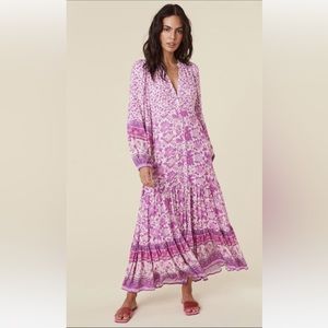 SPELL 
Mossy Button Through Gown 
Lilac, XS